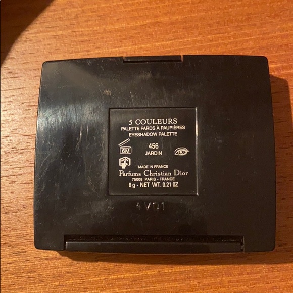 Dior eyeshadow palette - Picture 3 of 3